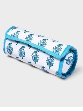 NWT Bouquet Soft Roll Jewelry
Case Blue - Roller Rabbit x
Target